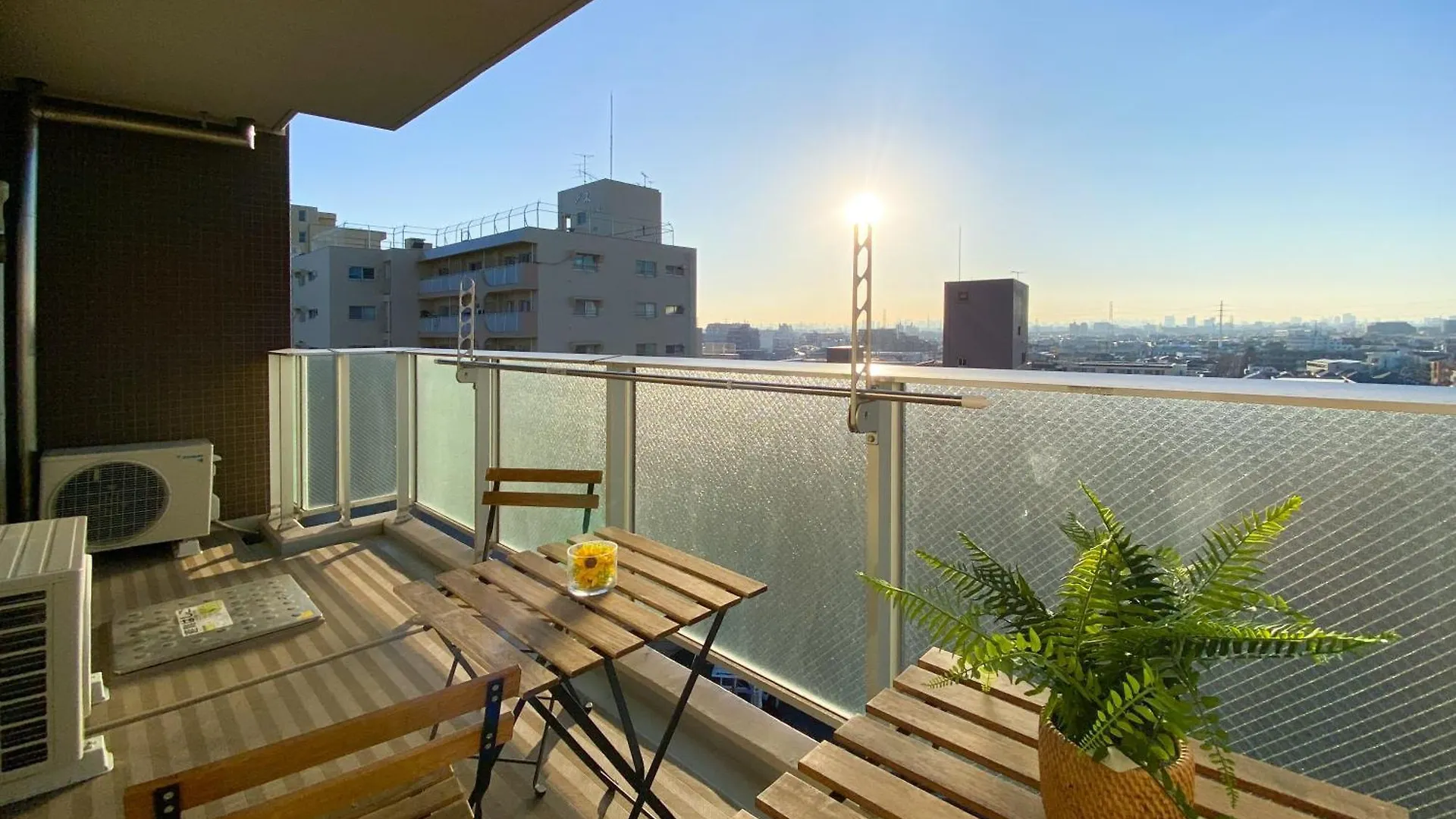 安楽途 Apartman Tokió