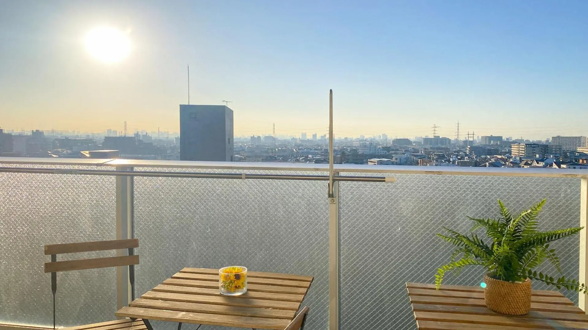 安楽途 Apartman Tokió