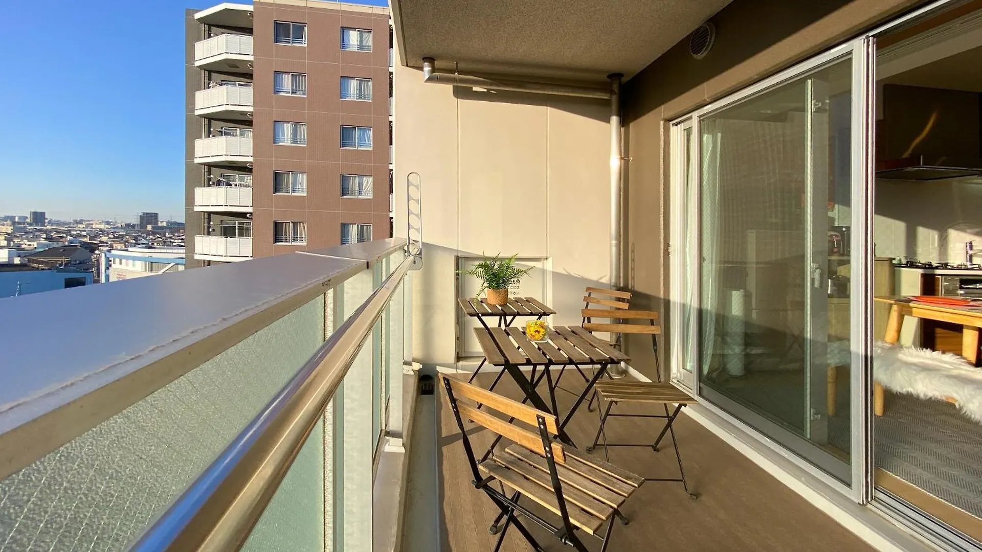 安楽途 Apartman Tokió